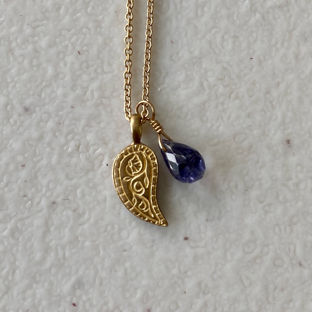 Me & Ro 10k Gold Iolite Paisley Necklace 18”